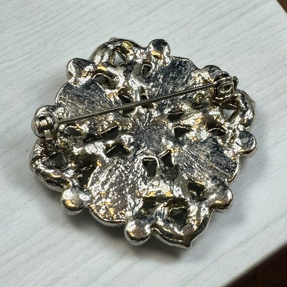 Vintage Turquoise Howlite Brooch Square with Blue Glass Rhinestones Silver Tone - Picture 2 of 2